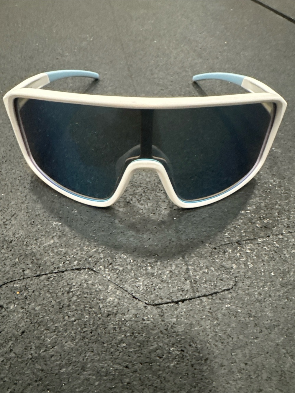 TYR Viejo HTS Sunglasses-Never been worn